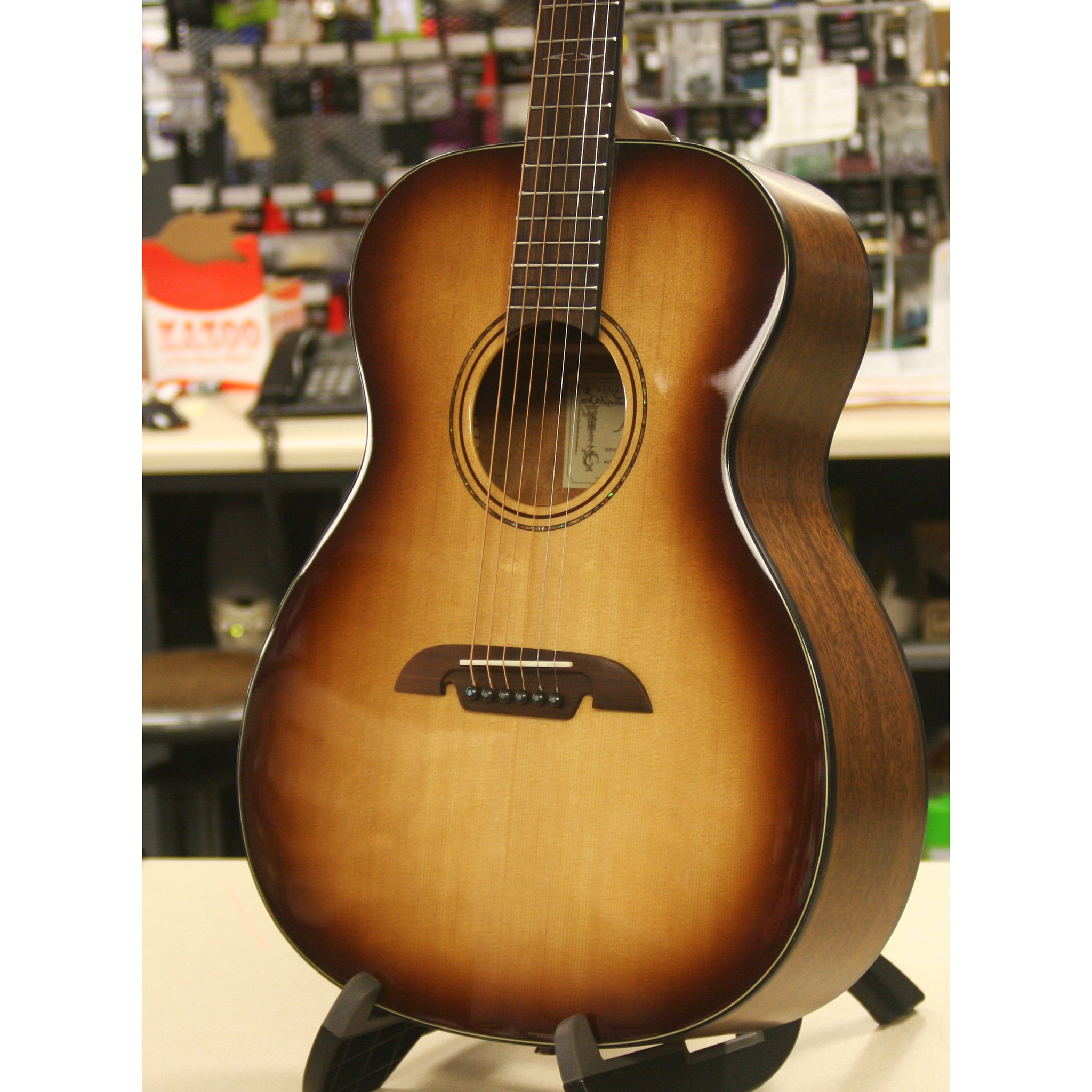 Alvarez Folk Body Shadowburst Acoustic Guitar AF60SHB